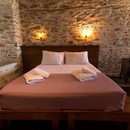 To Petrino Agios Ioannis (Thessaly) Exterior foto