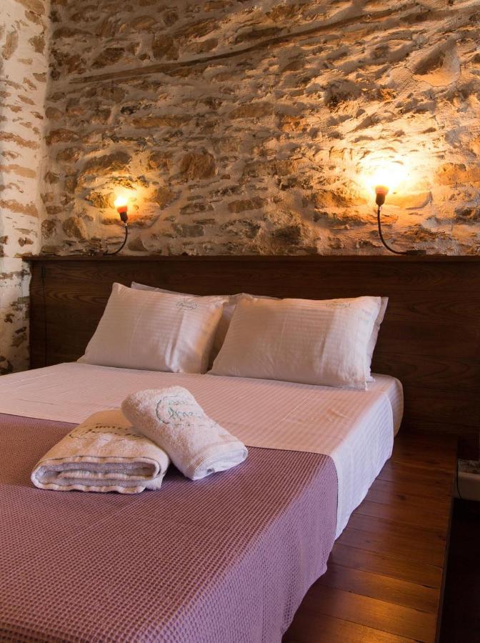 To Petrino Agios Ioannis (Thessaly) Exterior foto