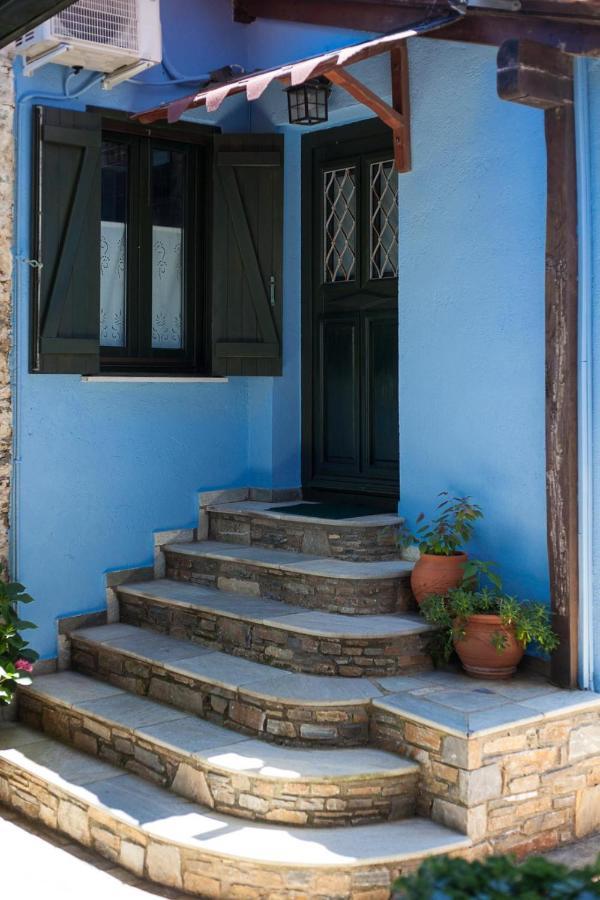 To Petrino Agios Ioannis (Thessaly) Exterior foto